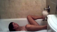 Sexy Slut Gets Off In The Bathtub