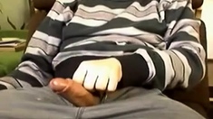 Wanking fat cock and huge cumshot