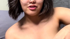 Omege japanese girl with big boobs on cams