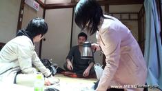 Amateur girlfriend anal group sex with facials