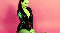 Brunette solo honey shows her masturbating skills