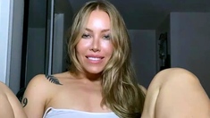 Amateur porn Gives Us Some Foot Fetish Aurora