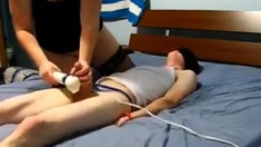 Amateur Slave Gets Hj