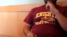 Bearded Bro Public Jerk Off in A Coffee Shop